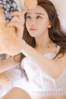 草莓香蕉樱桃黄瓜视频